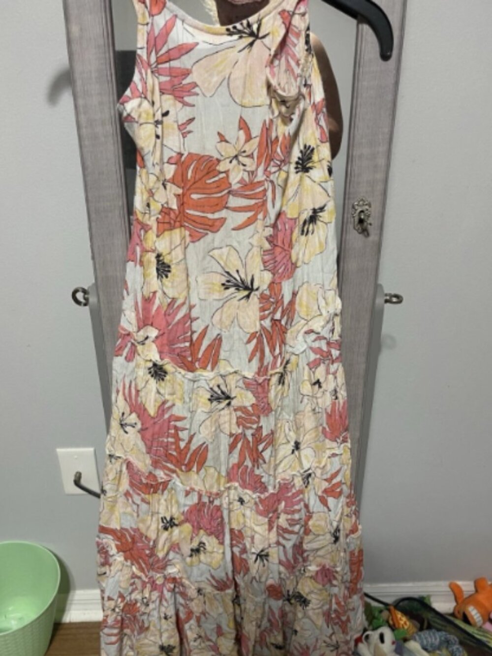 Floral tiered maxi dress